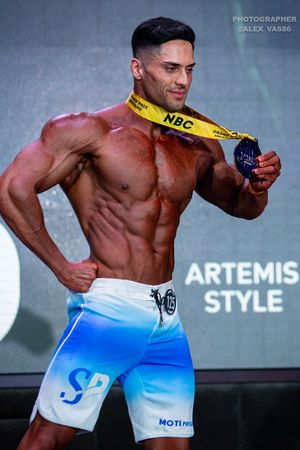 MEN'S PHYSIQUE +179